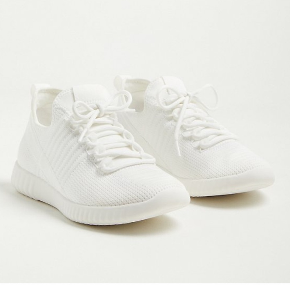 Torrid Active Sneakers Ivory size 11